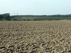 Le mont de Fiennes, depuis la D248