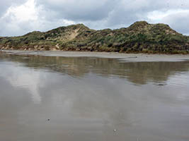 Le mer attaque les dunes